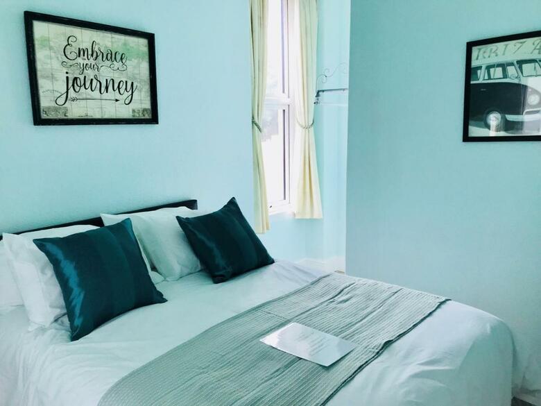 Hostal Highlea Guest House