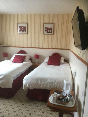 Hostal Lewinsdale Lodge