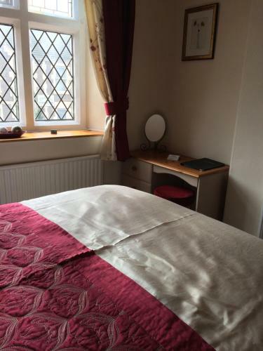 Hostal Lewinsdale Lodge