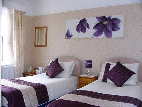 Hostal Linden Lodge Guest House