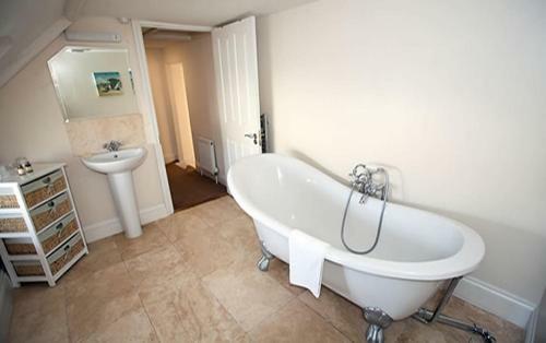 Smiths Hotel