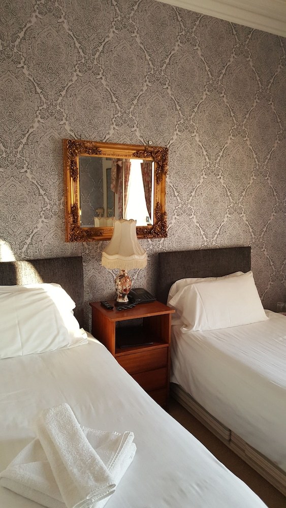 Seaward Hotel