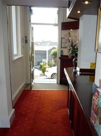 Queenswood Hotel