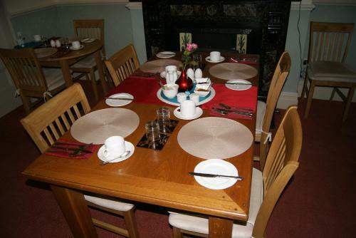 Hostal Beverley Guest House