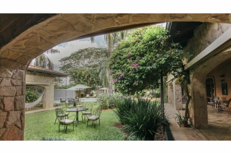 Las Lomas Casa Hotel