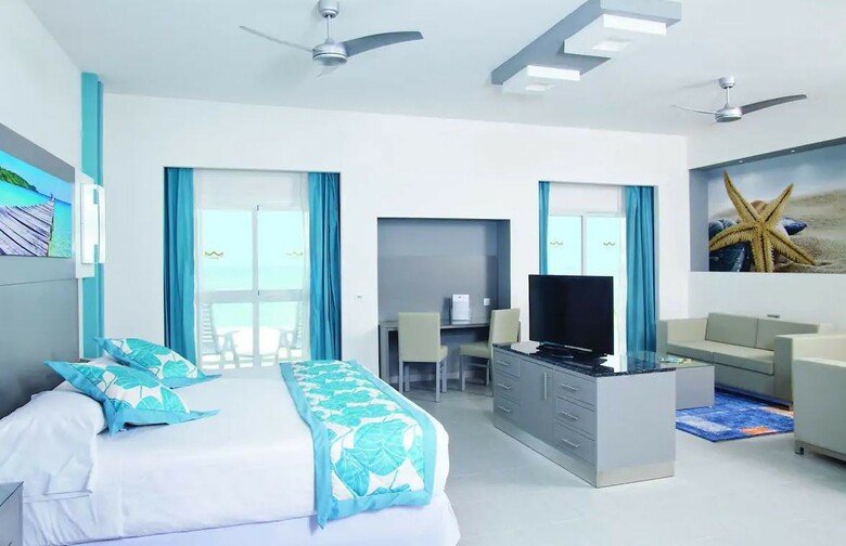 Hotel Riu Playa Blanca