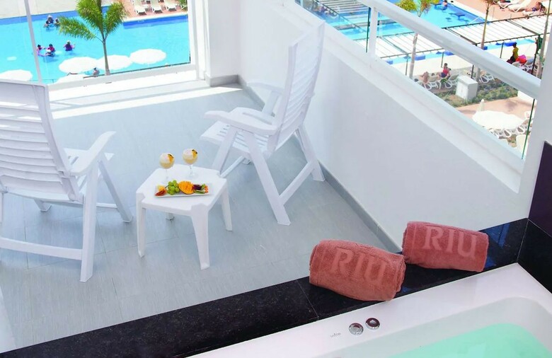 Hotel Riu Playa Blanca