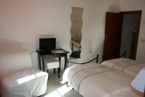 Hostal Il Giardino Nel Parco R&b