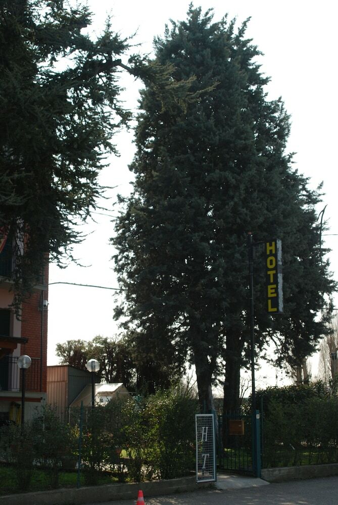 Hotel Tuscolano