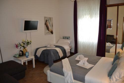 Central Avenue B&B