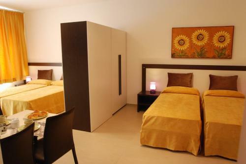 Hostal B&B Fiera Maglo'