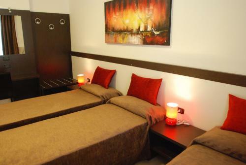 Hostal B&B Fiera Maglo'