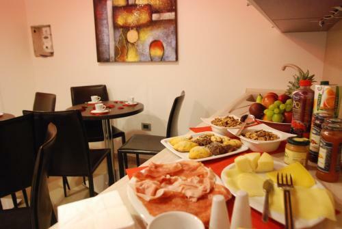 Hostal B&B Fiera Maglo'