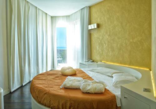 Hotel Exclusive