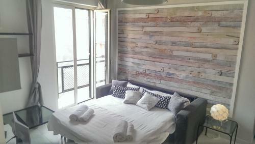 Agr'in Center Apartment - Grey
