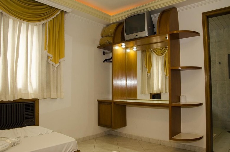 Hotel Omega Palace