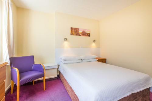Hostal Marton Guest House