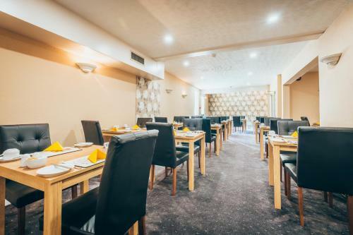 Hostal Marton Guest House
