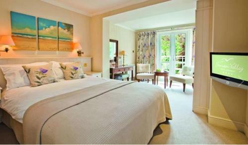 Fermain Valley Hotel