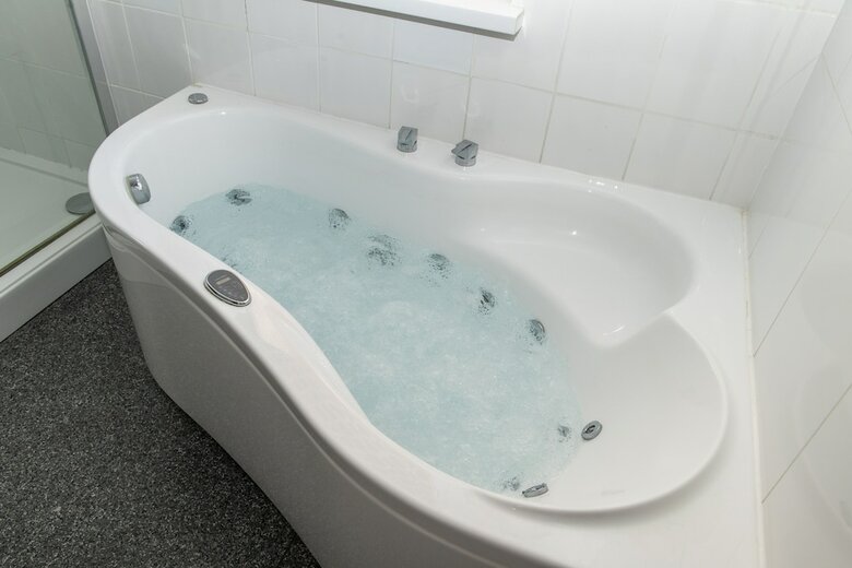 Hostal Eryl Mor Hotel