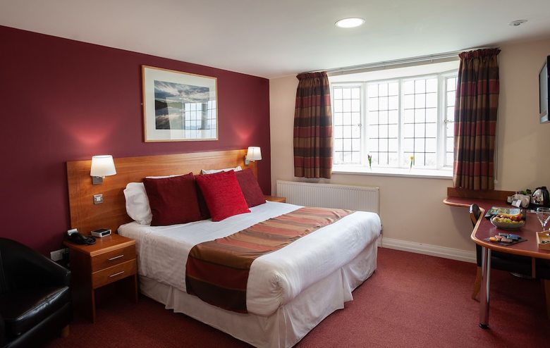 Hotel The Management Centre