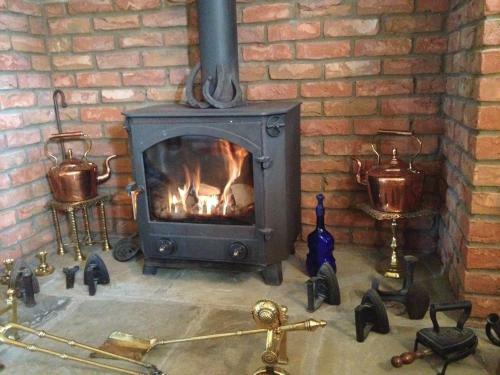 Bed & Breakfast Ann's Cottage And The Old Smithy