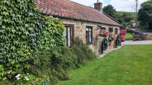 Bed & Breakfast Ann's Cottage And The Old Smithy
