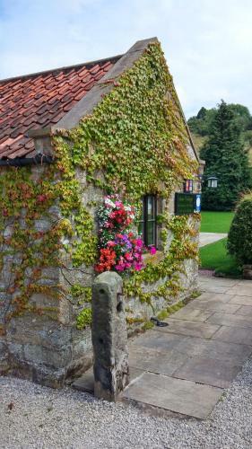 Bed & Breakfast Ann's Cottage And The Old Smithy