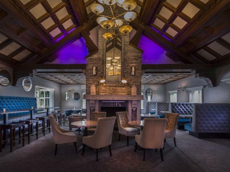 Hotel Oak Wood Arms