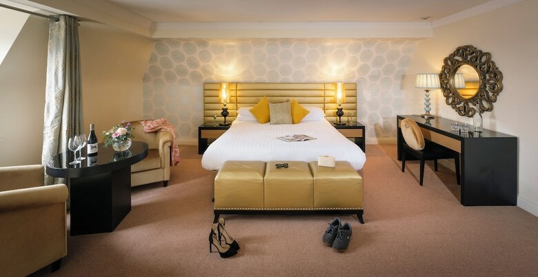The Castle Hotel