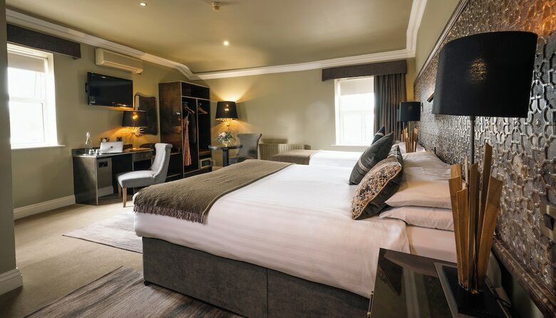 The Castle Hotel