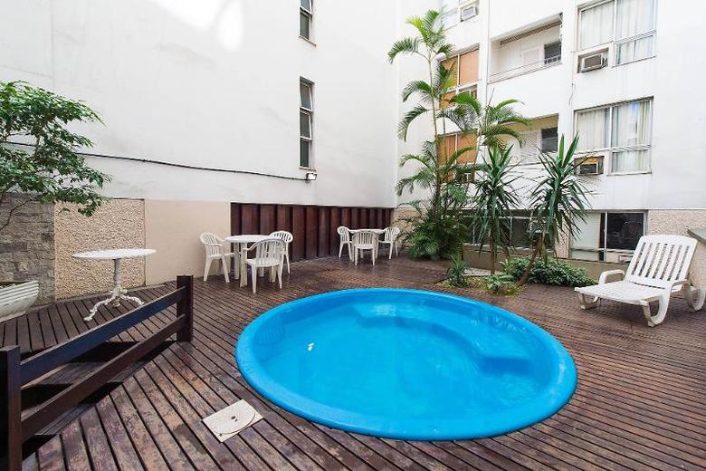 Hotel Copacabana Suites