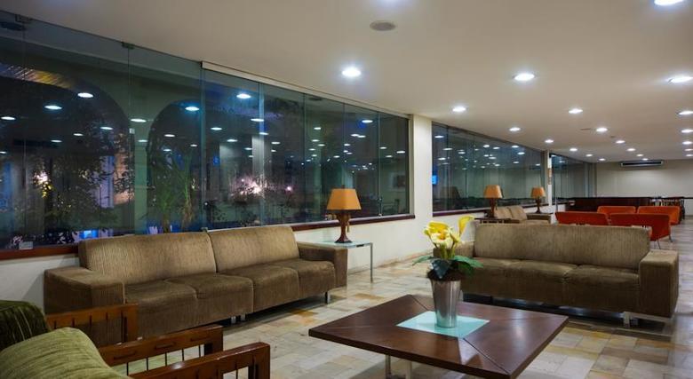 Hotel Copacabana Suites