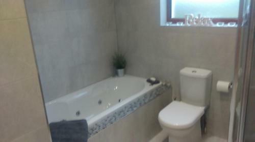 Hostal Otterstown House