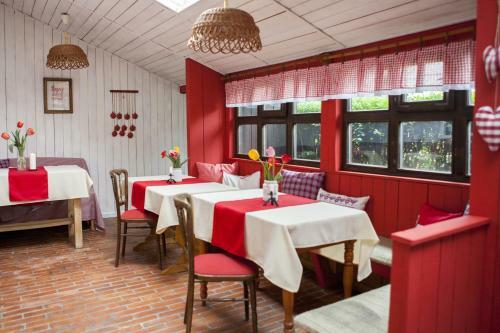 Hostal Emese Vend�gh�z Noszvaj