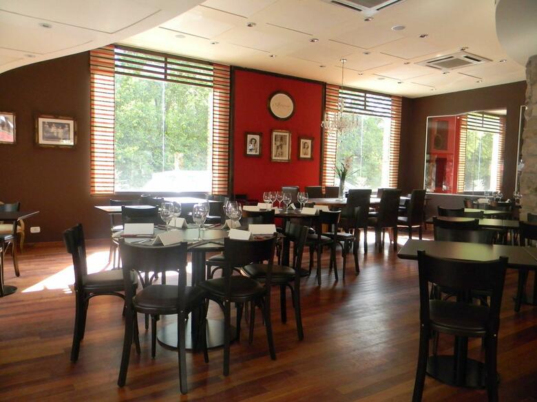 Hotel Plaza Central Canning