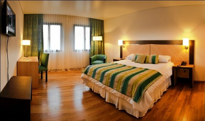 Hotel Plaza Central Canning