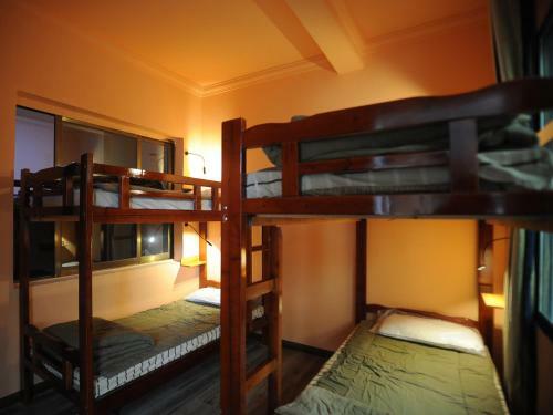 Shu Hostel