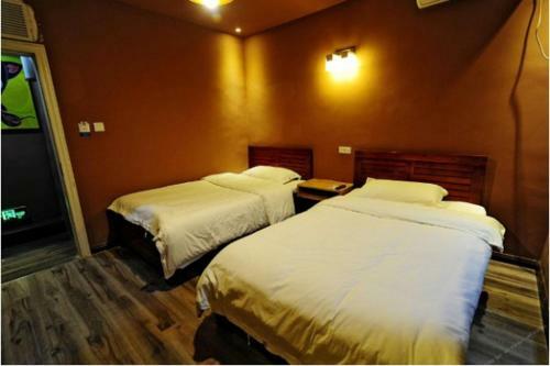 Shu Hostel