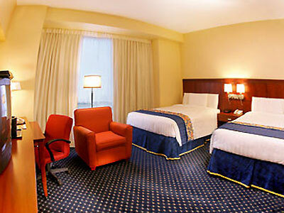 Hotel Courtyard By Marriott San Juan Miramar