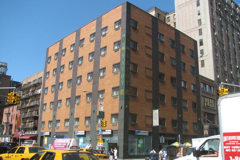 Chelsea Savoy Hotel