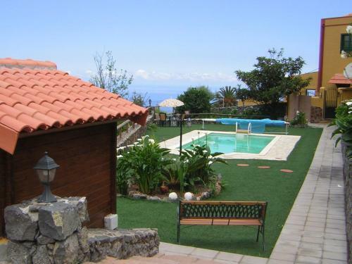 Villa Caya