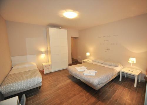 Hostal B&B Santa Lucia