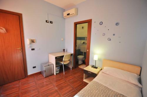 Hostal B&B Santa Lucia