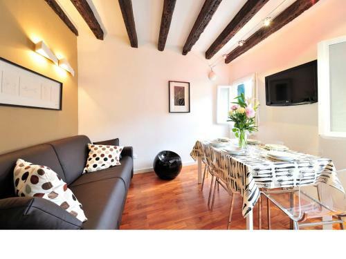 Faville Giardini - Biennale Apartments