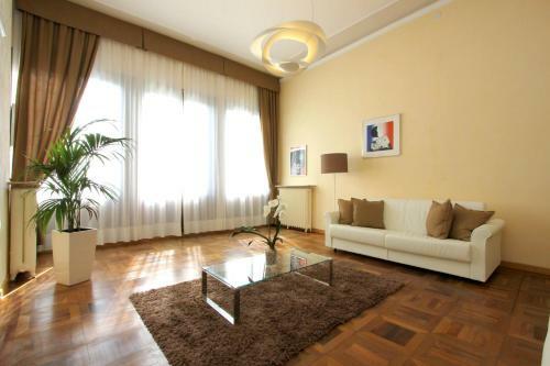 City Apartments Rialto