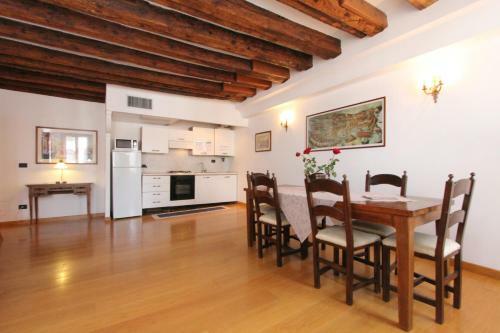 City Apartments Rialto