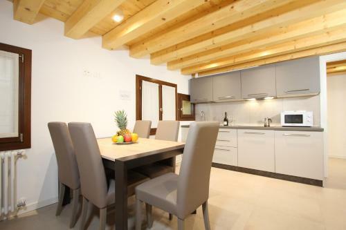 City Apartments Rialto