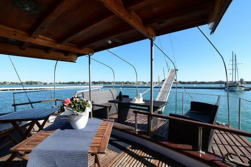 Venezia Boat & Breakfast Caicco Freedom