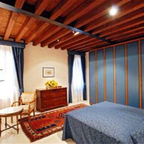 Sarai Apartments